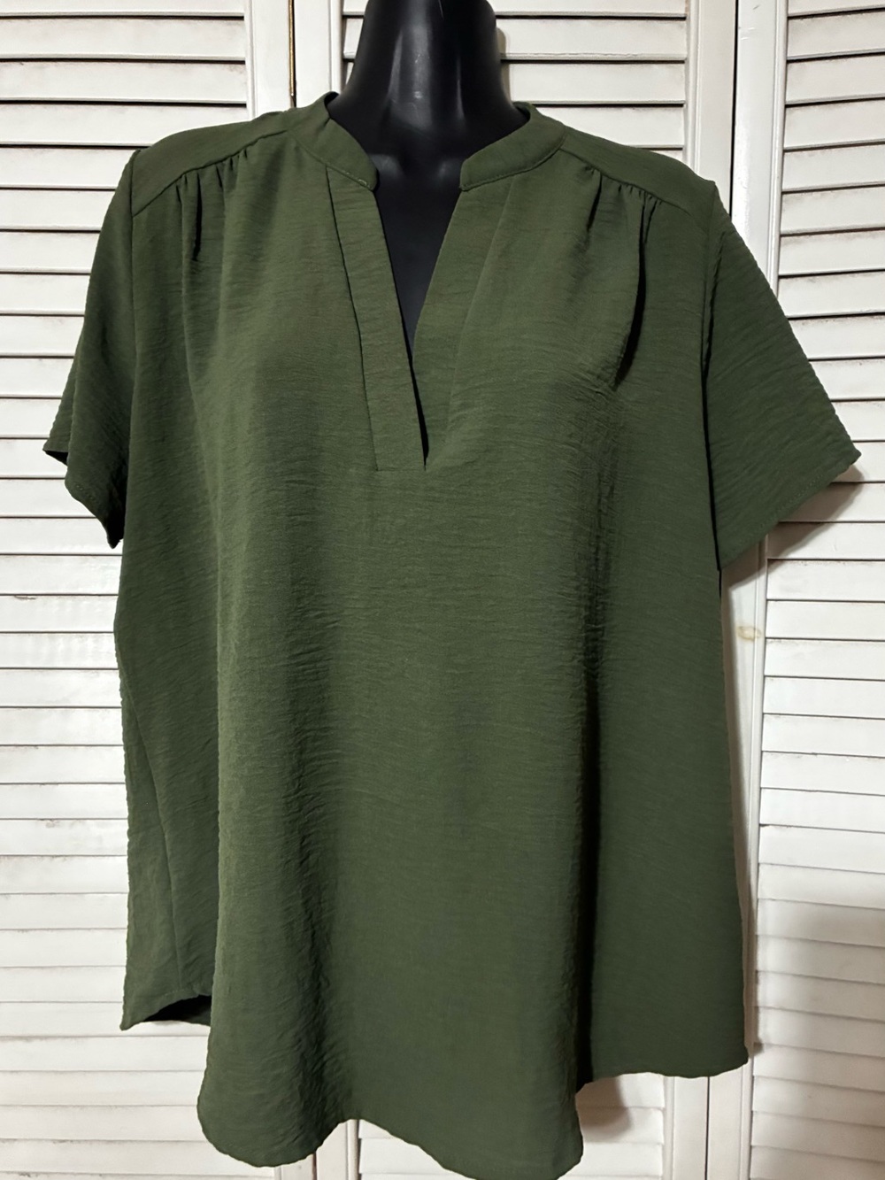 entro Olive Green Notch-Neck Short Sleeve Tunic